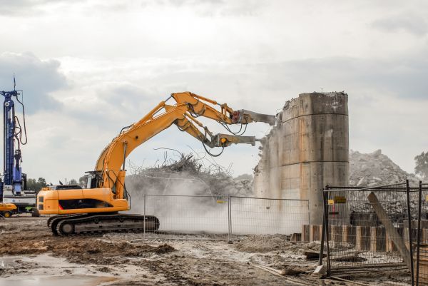Silo Demolition in Abilene